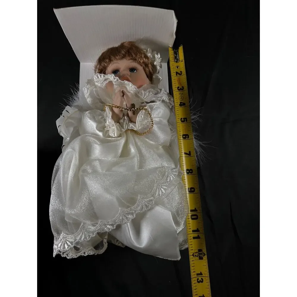 Welcome Home, Kitty Ashton-Drake Galleries new praying girl 11